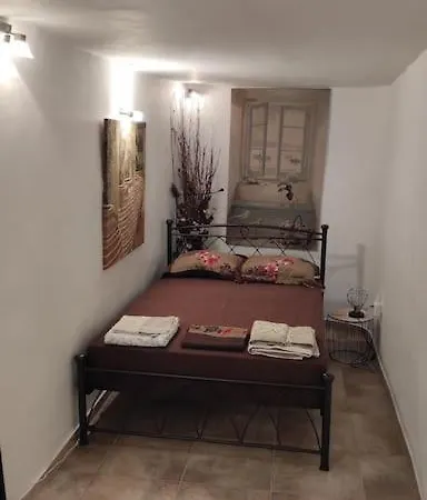 The Sailors House Apartment